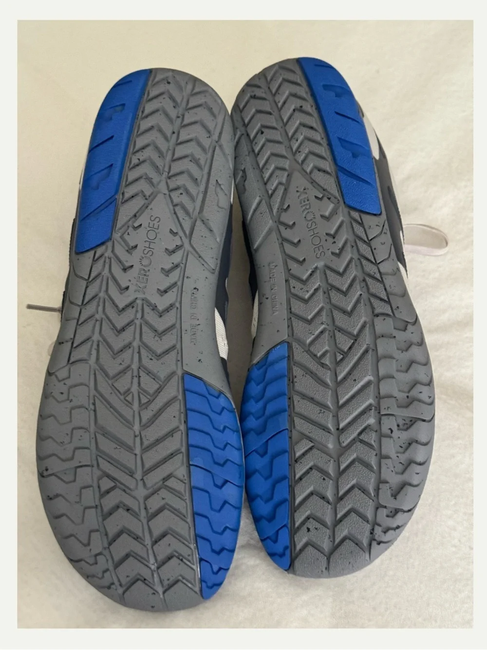 Xero The HFS Original Road Runner - Men Size 10 Light Gray / Blue Iolite